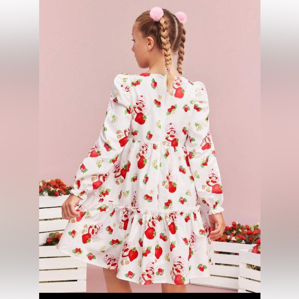 Girls Strawberry Shortcake dress 🍓 - Picture 4 of 9